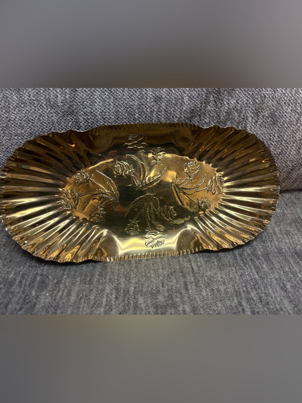 Retro 40’s Vintage Hammered Aluminum Oblong Serving Bowel Scalloped